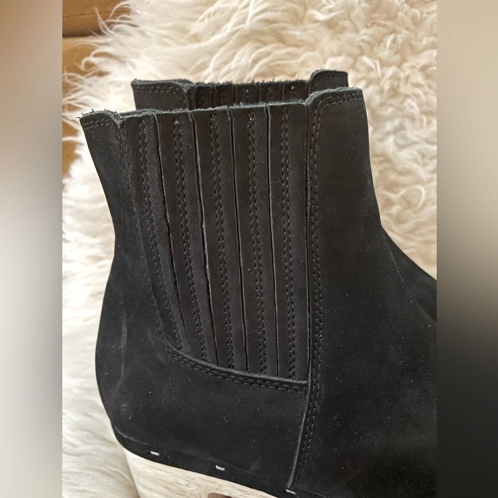 LOFT CLOG BOOTIES IN BLACK SUEDE 8.5 - Picture 4 of 8